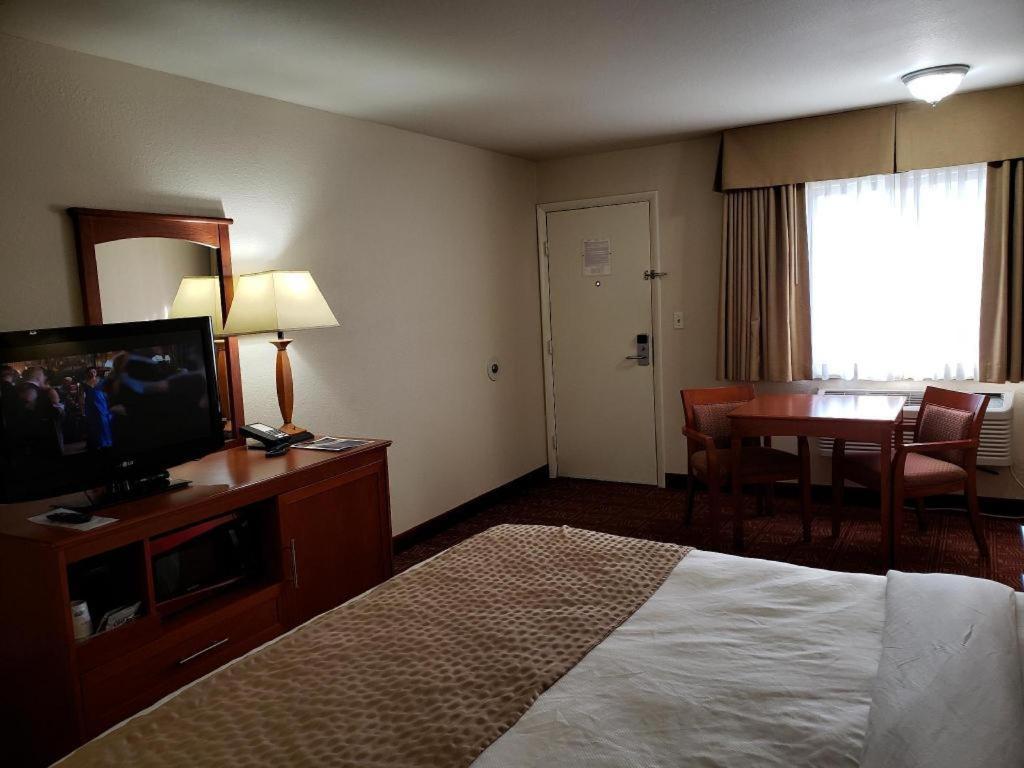 Airport Inn Boise Exteriér fotografie